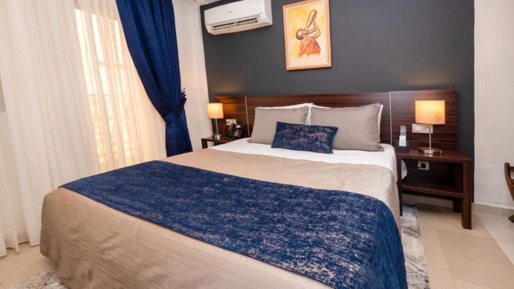 Souare Premium Hotel Conakry Bagian luar foto