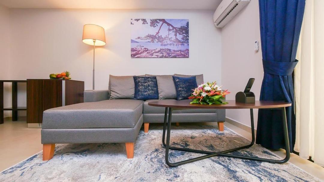 Souare Premium Hotel Conakry Bagian luar foto