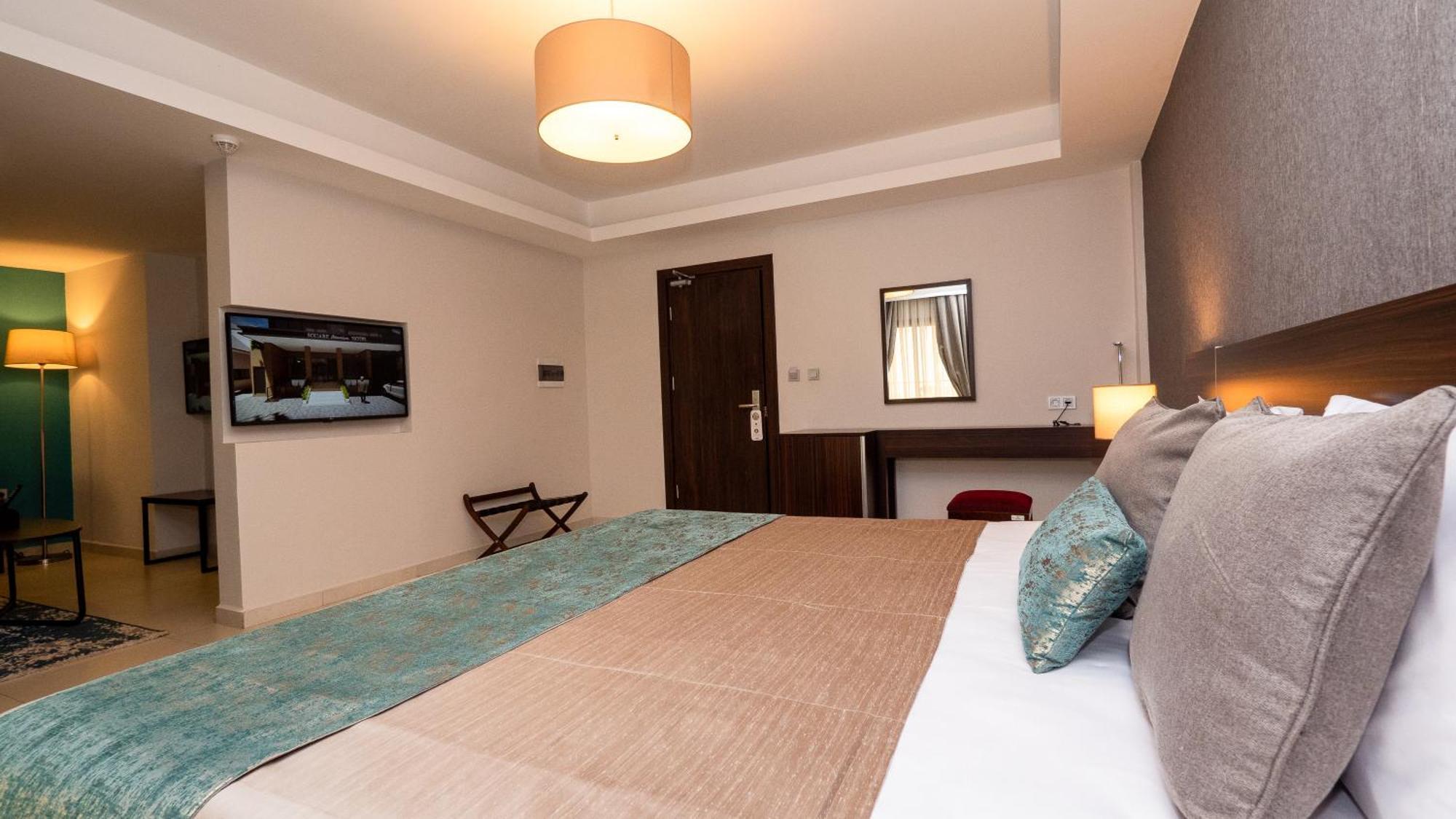 Souare Premium Hotel Conakry Bagian luar foto